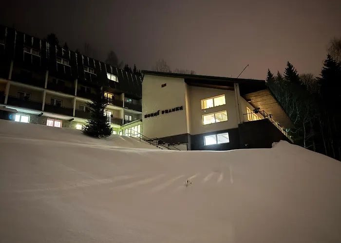 Hotell Horni Pramen Špindlerŭv Mlýn